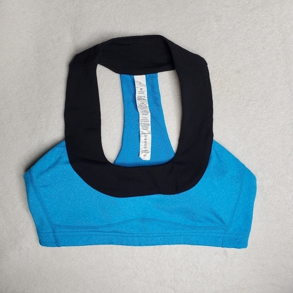 Lululemon Blue & Black Logo Scoop Neck Mesh Racerback Sports Bra - Picture 3 of 8